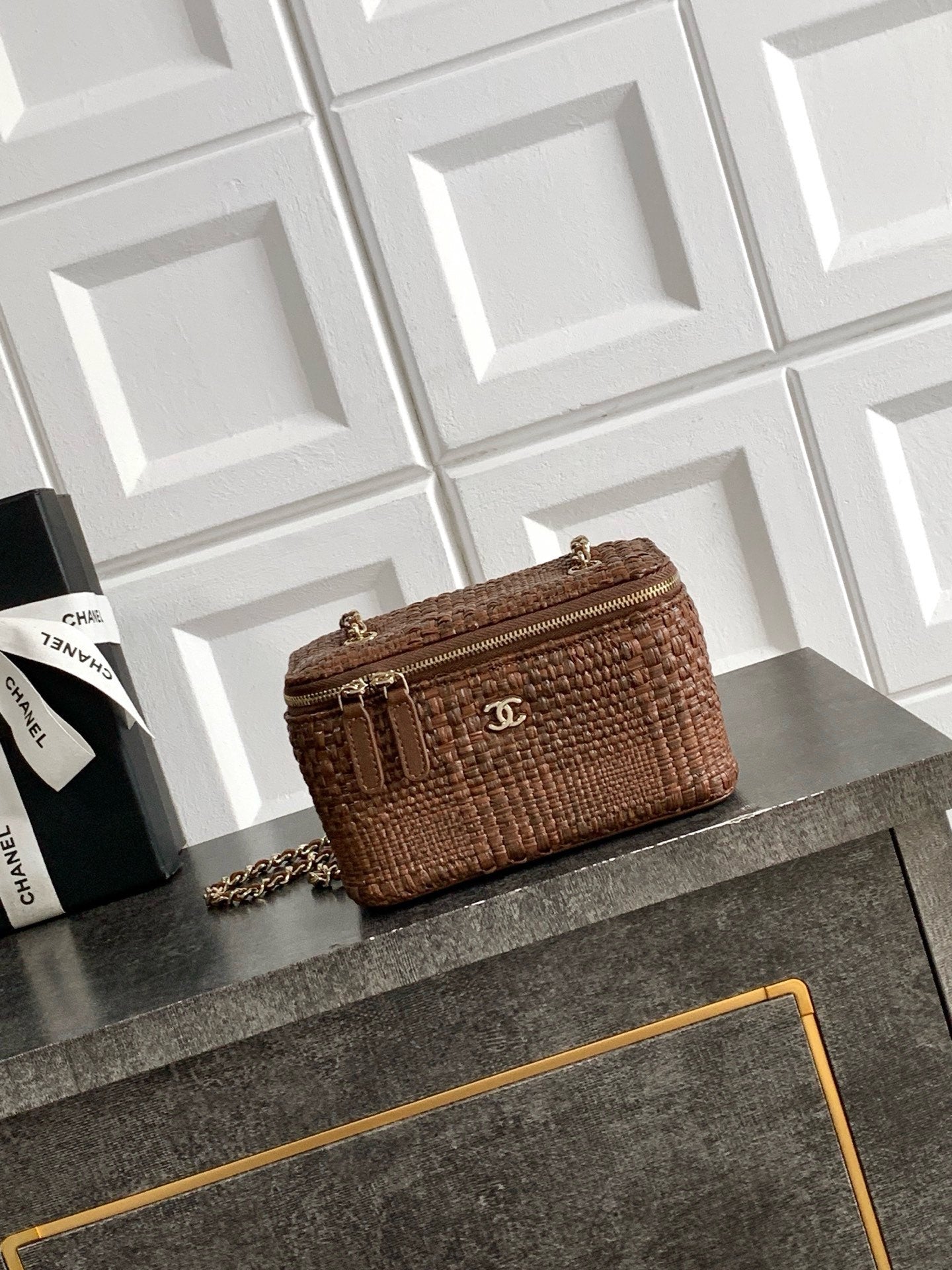 Chanel 2026 Box Bag 19.5cm Straw Leather 157109