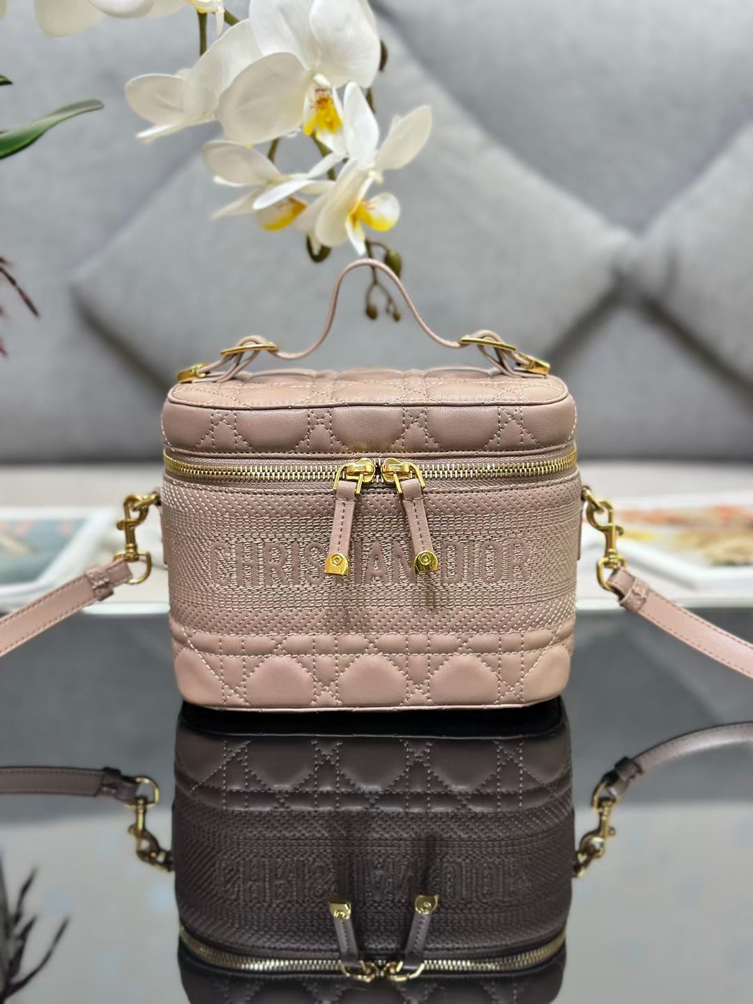 Dior 2026 Vanity Case 18.5cm Lambskin 158275