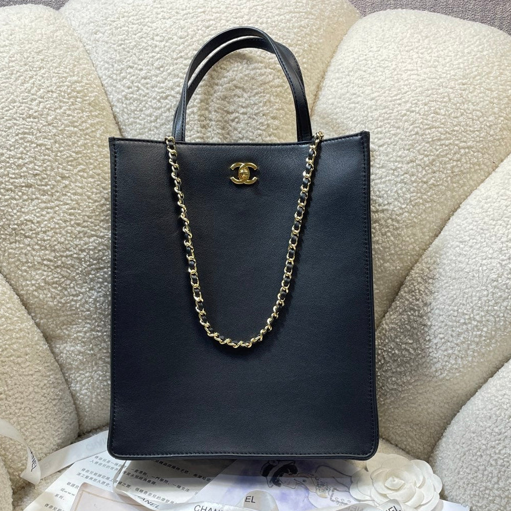 Chanel 2026 Shooping Bag 28.5cm Calfskin With Gold Metal 378587
