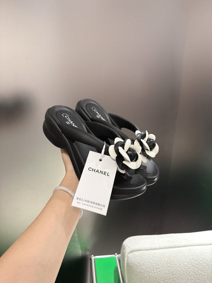 Chanel 2026 Slip-On Sandals Lambskin 837289