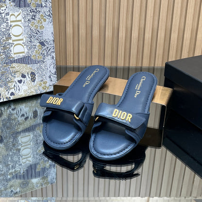CD 26s Beach Sandals Sheepskin