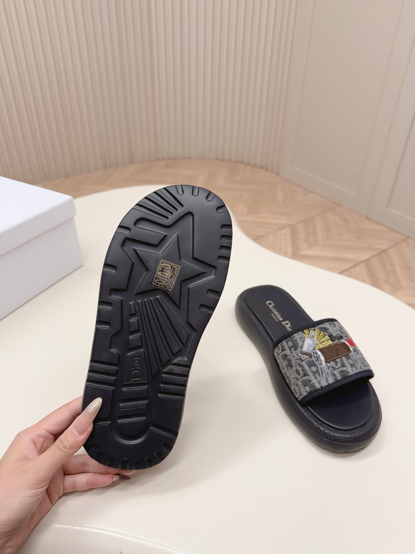CD 26s  Slippers Black Canvas Lambskin 643802