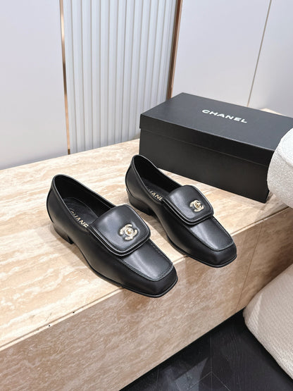 Chanel 2026 Loafer 35mm Suede Calfskin 899062