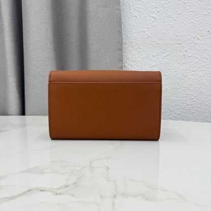 Dior 2026 Medaillon Envelope Bag 20.5cm Calfskin 158554