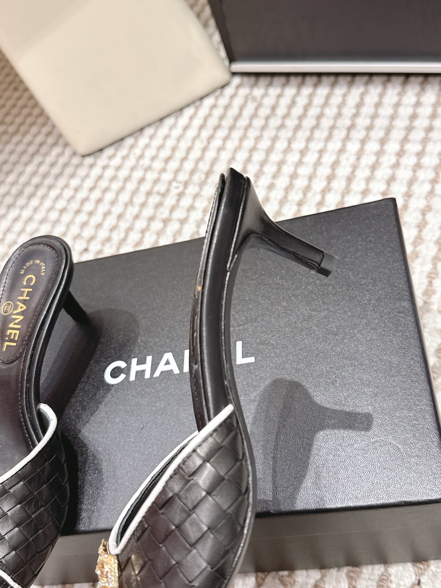 CC 26s Stiletto Sandals 55 Black Leather 652571