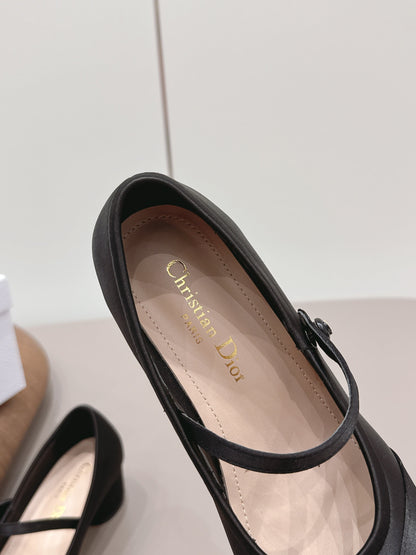 CD 26A Bow-tie Mary Jane 40 Sheepskin