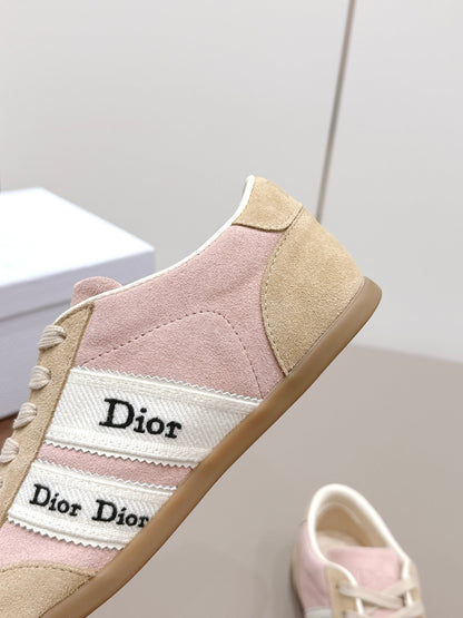 CD 26A Casual Sneakers Beige Light Pink Suede 739338