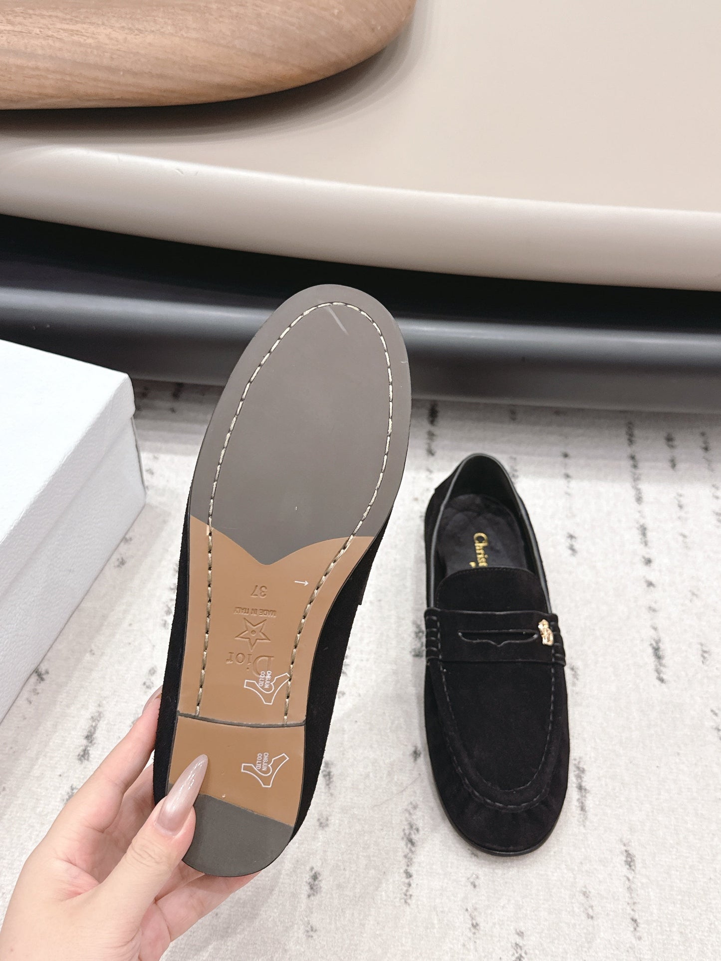 CD 26A Loafers Black Suede Leather