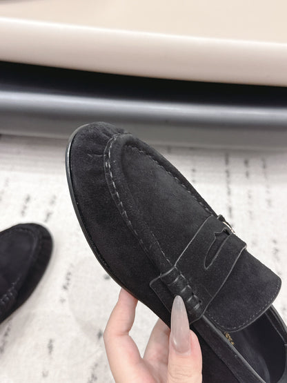 CD 26A Loafers Black Suede Leather