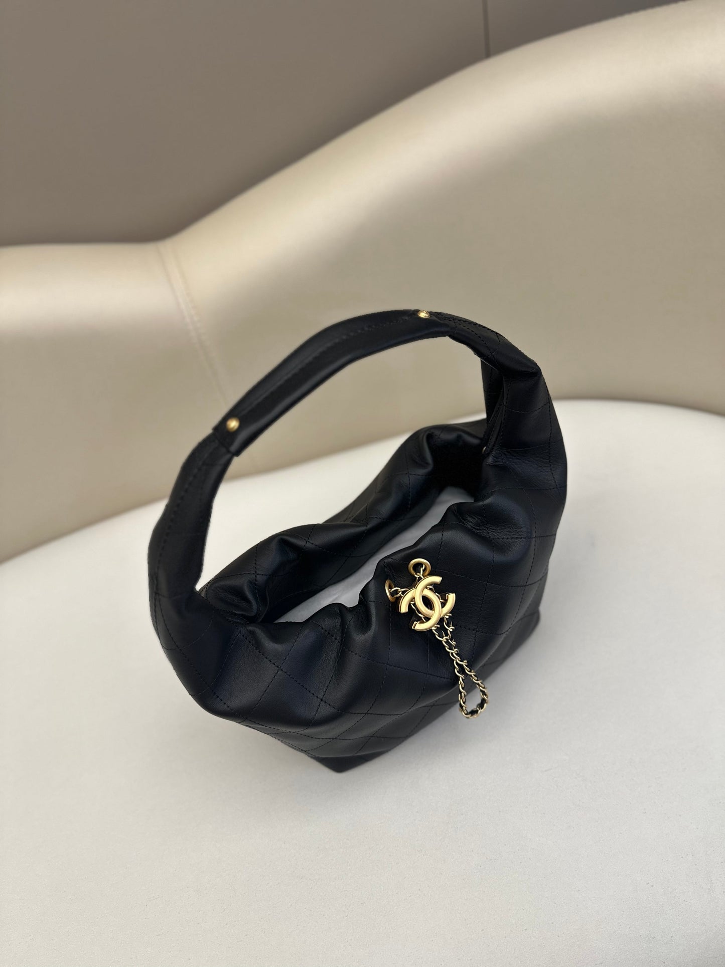 Chanel 2026 Large Hobo Bag 32cm Black Calfskin