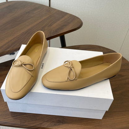Celine 26 Loafers Beige Sheepskin 624692