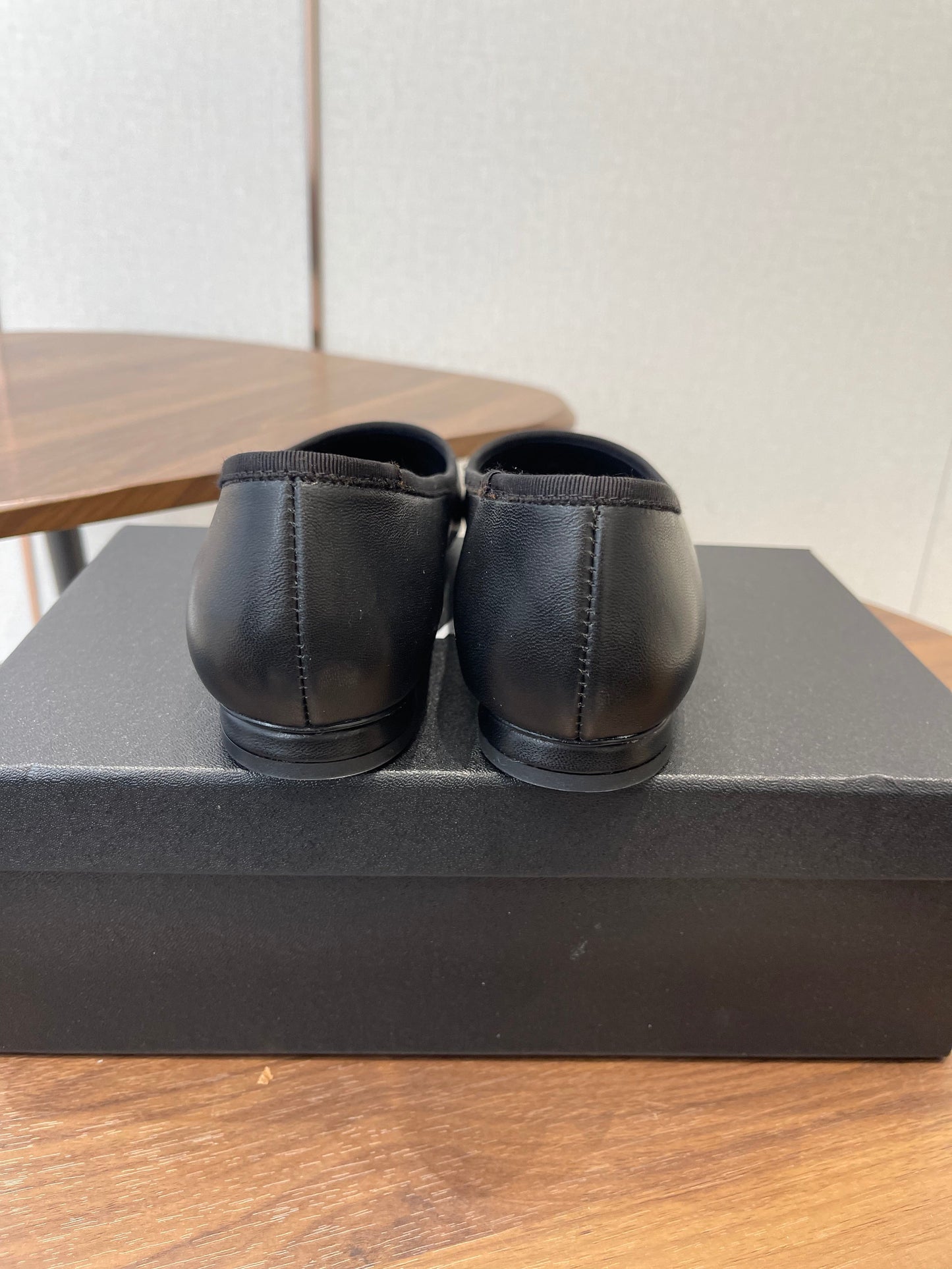 Chanel 2026 Ballerina Flat Black White Sheepskin 624237