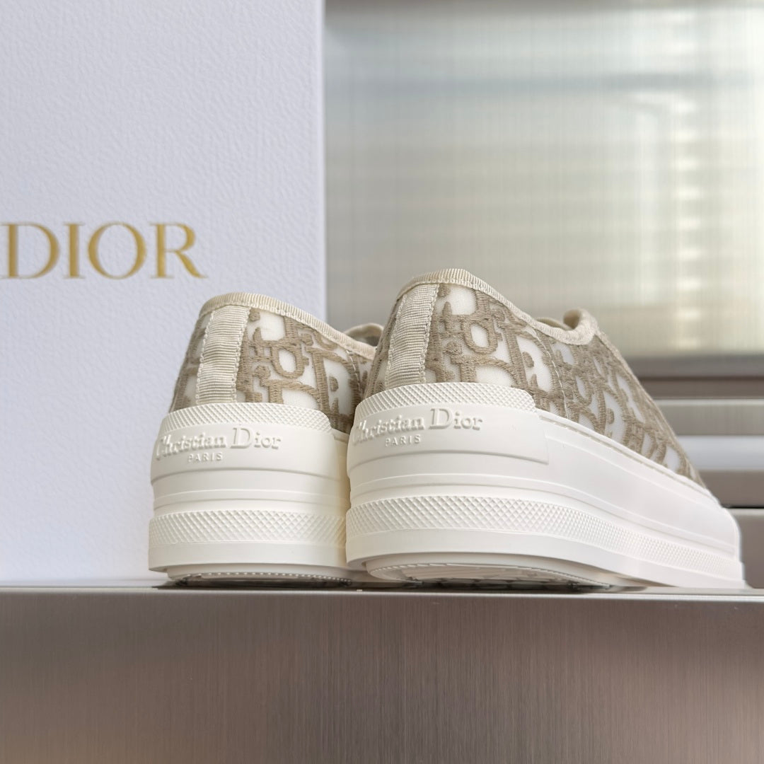 Dior 2026 Walk'n'Dior Platform Sneaker White Beige Fabric Sheepskin 713665