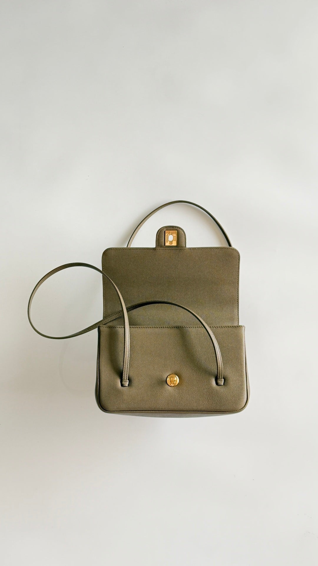 Chanel 26 Shoulder Bag 22cm Khaki Caviar Leather