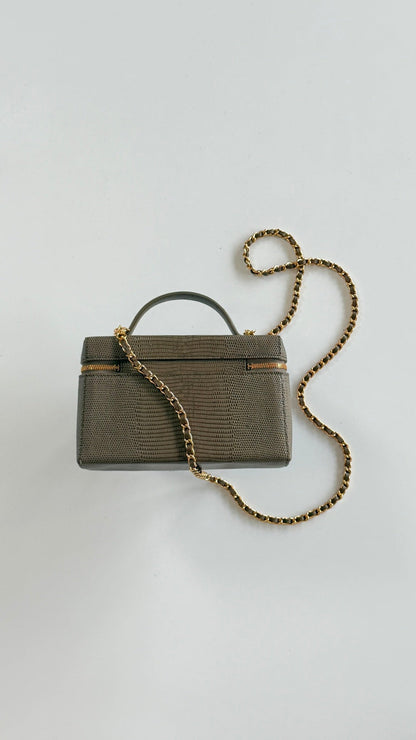 Chanel 2026 Top Handle Vanity Bag 19cm Olive Lizard Embossed Leather