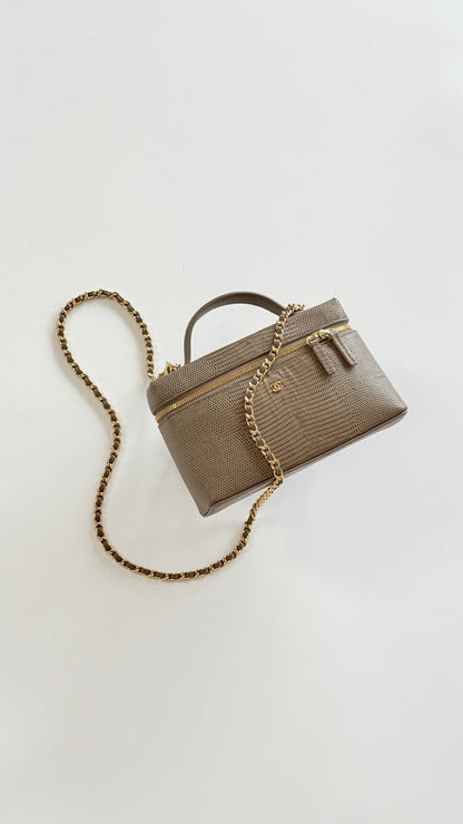 Chanel 2026 Top Handle Vanity Bag 19cm Olive Lizard Embossed Leather