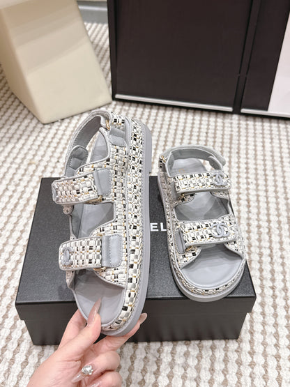 CC 26s Sandals Gray White Beige Leather 632403
