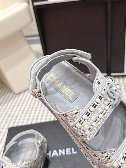 CC 26s Sandals Gray White Beige Leather 632403