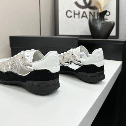 CC 26s Casual Sneakers Black Sliver Suede Cowhide 626457