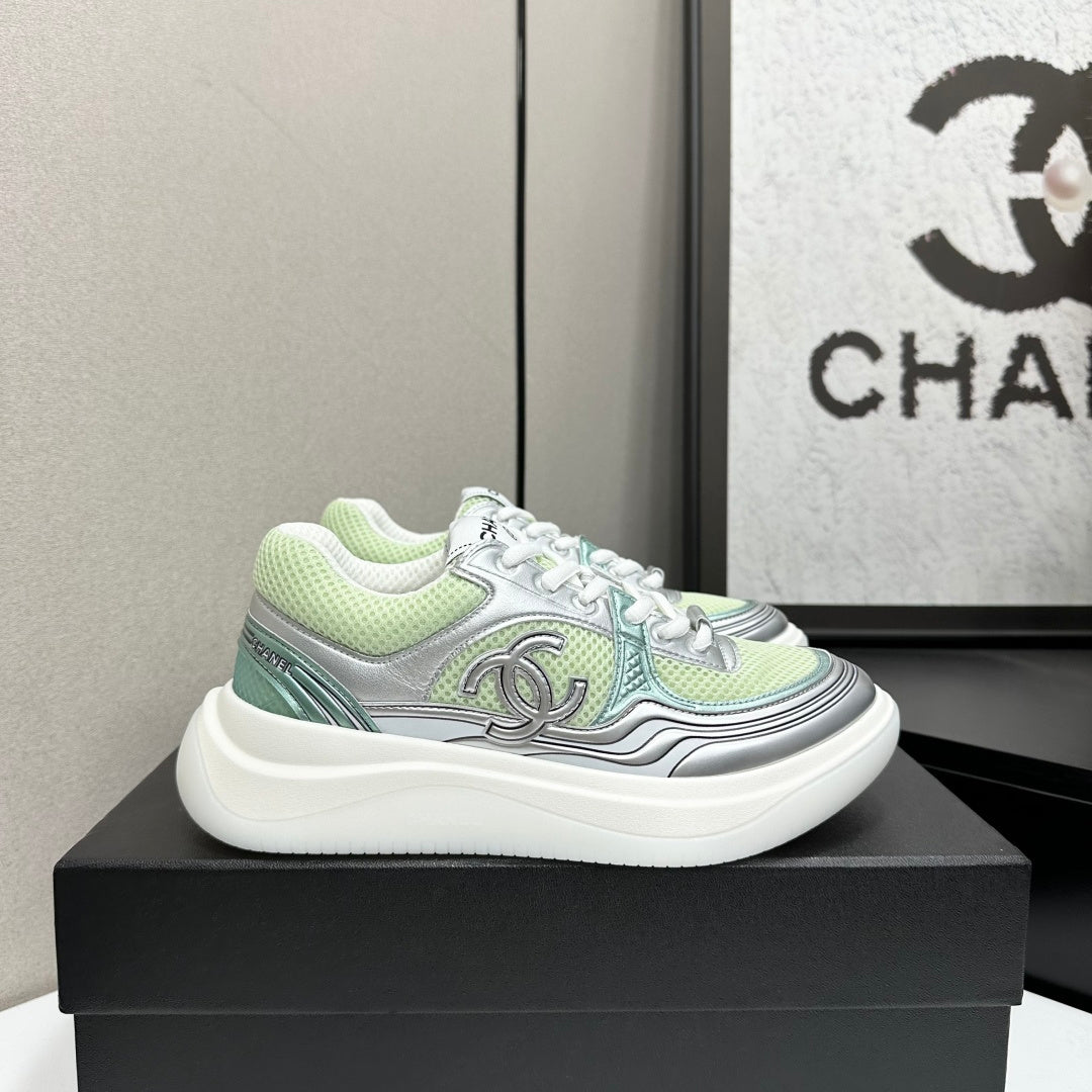 CC 26s Casual Sneakers Mint Green Sliver Fabric Cowhide 626385