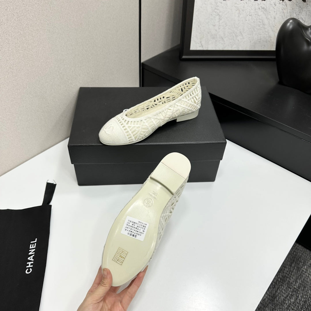 CC 26s Ballet Flats Canvas Leather