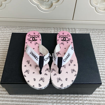 CC 26s Thong Sandals Pink Pastel Rubber Leather 647682