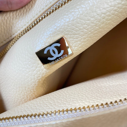 Chanel 2026 Shopping Bag 43cm Yellow Grained Calfskin 286312