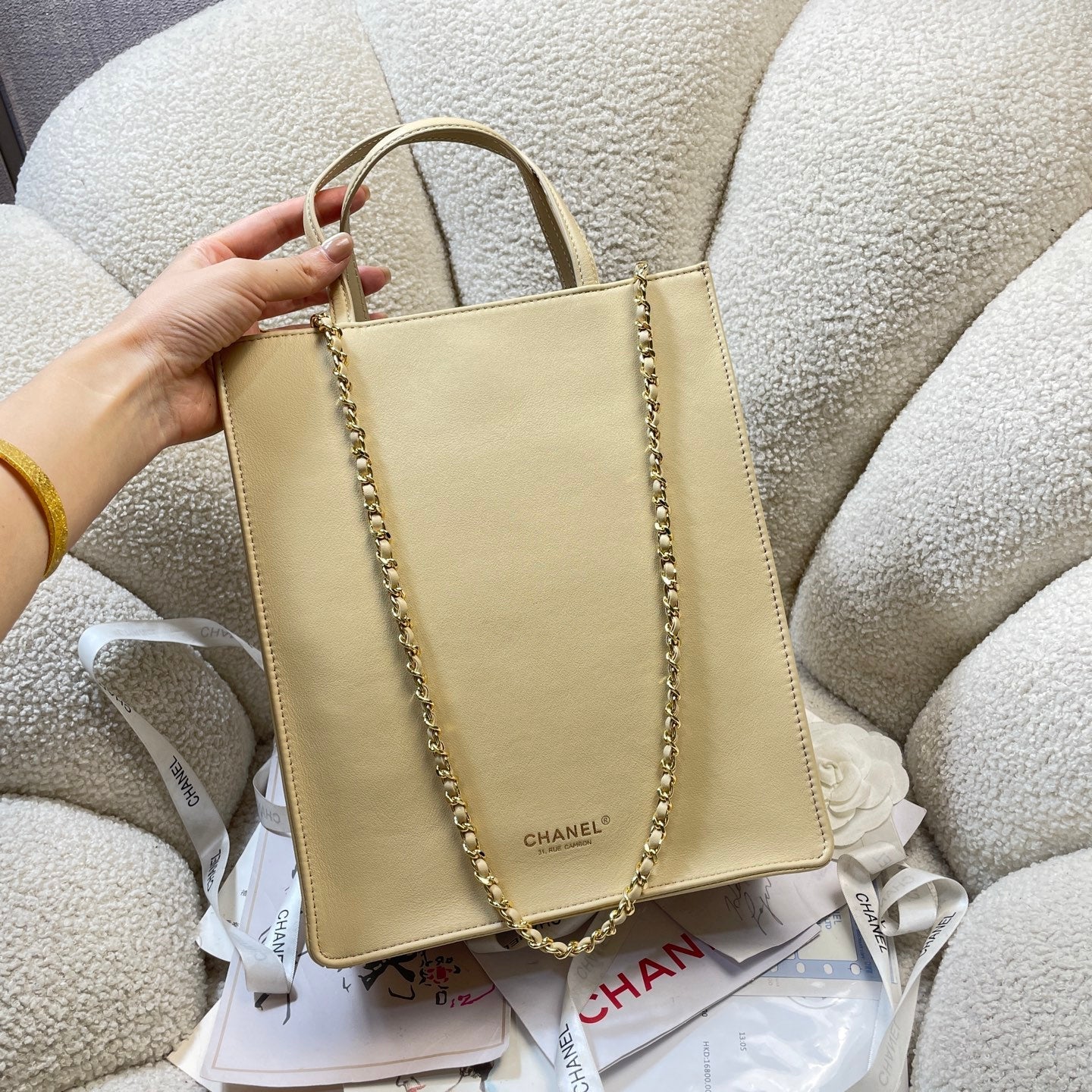 Chanel 2026 Shooping Bag 28.5cm Calfskin With Gold Metal 378587