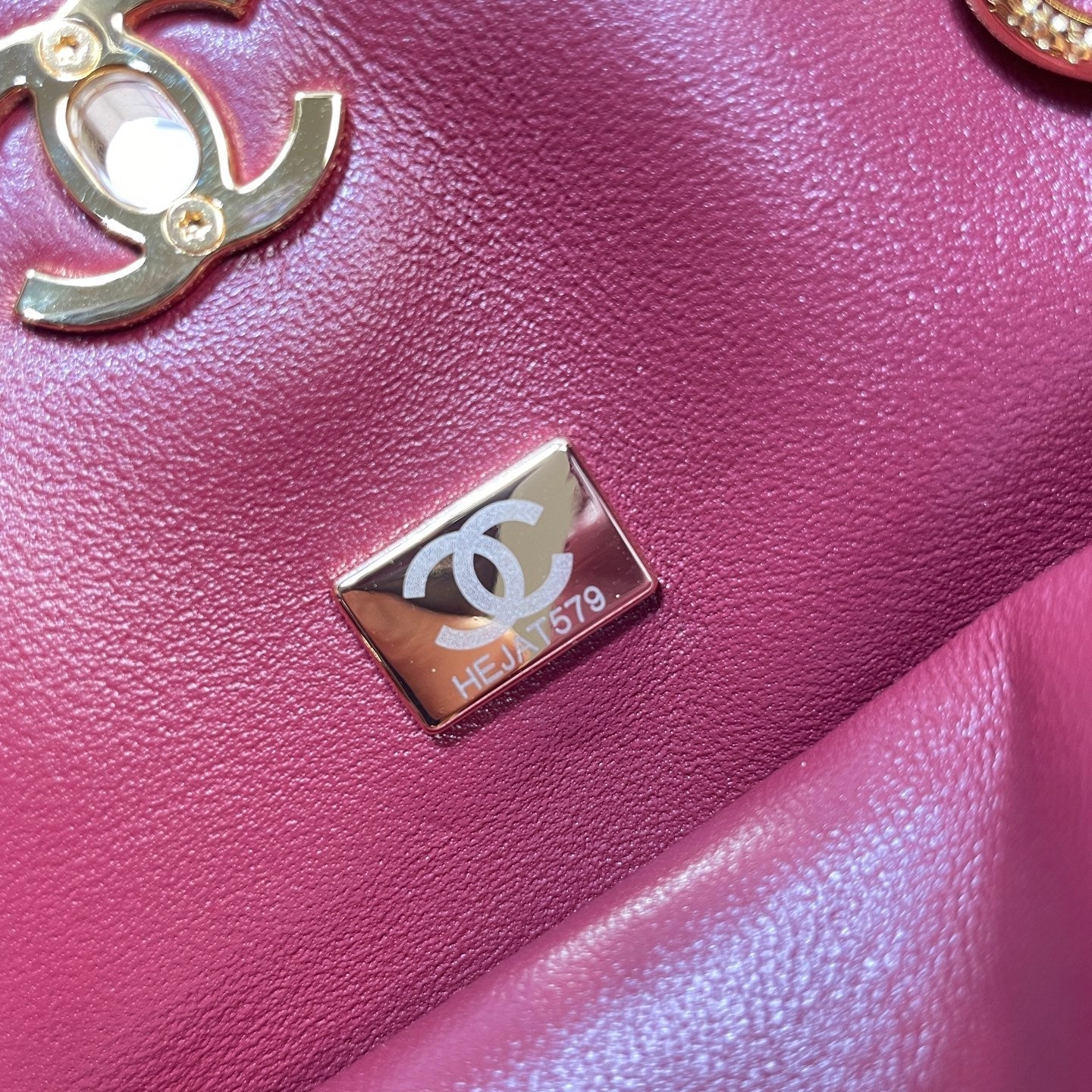 Chanel 2026 Shooping Bag 28.5cm Calfskin With Gold Metal 378587