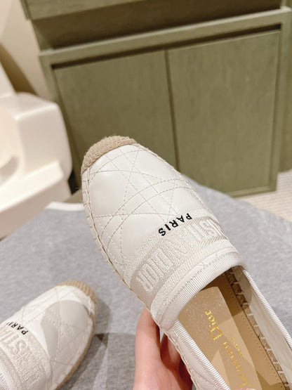 CD 26s Loafers Embroidery White Cowhide 653264