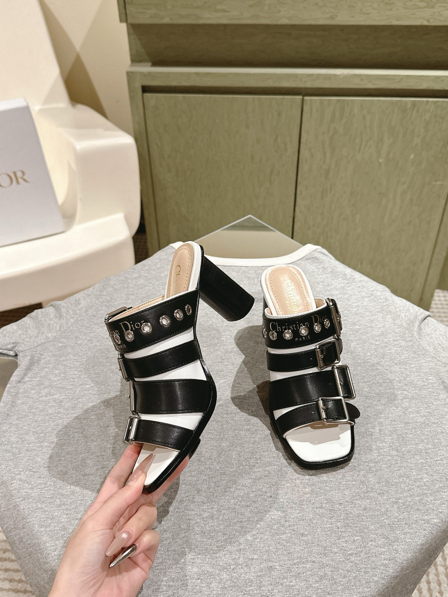 CD 26s High Heel Sandal 65 Black White Lambskin 661542