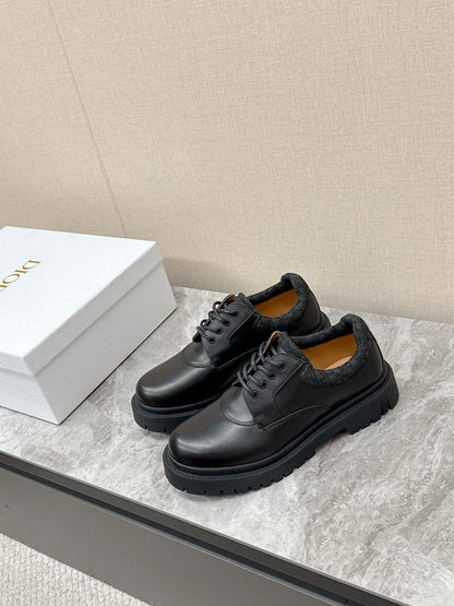 CD 26 Vintage Loafers Black Calfskin 608797