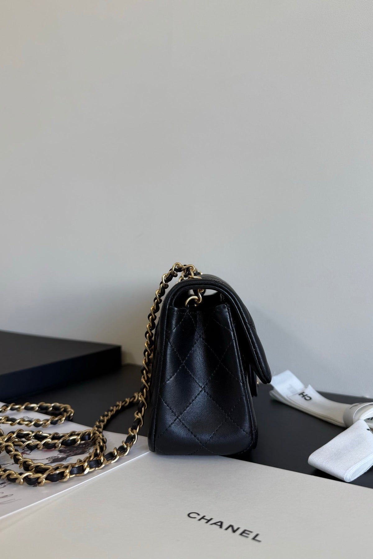 CC Crush Square 20cm Black Quilted Leather 282586