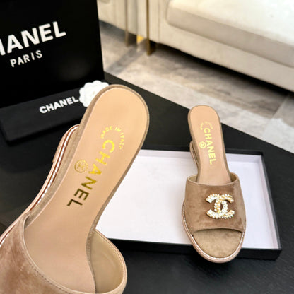 CC 2026 Wedge Sandals 65 Light Brown Suede 667772