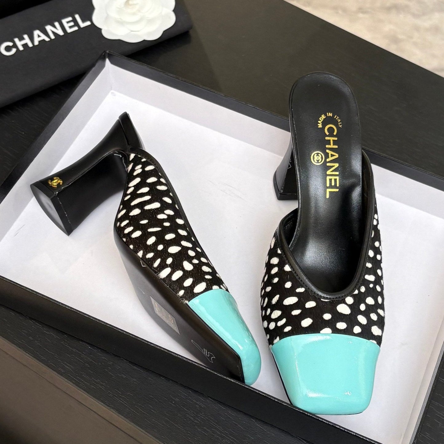 Chanel 2026 Pony Fur Green Square Toe Block Heel Pump Mule 672409