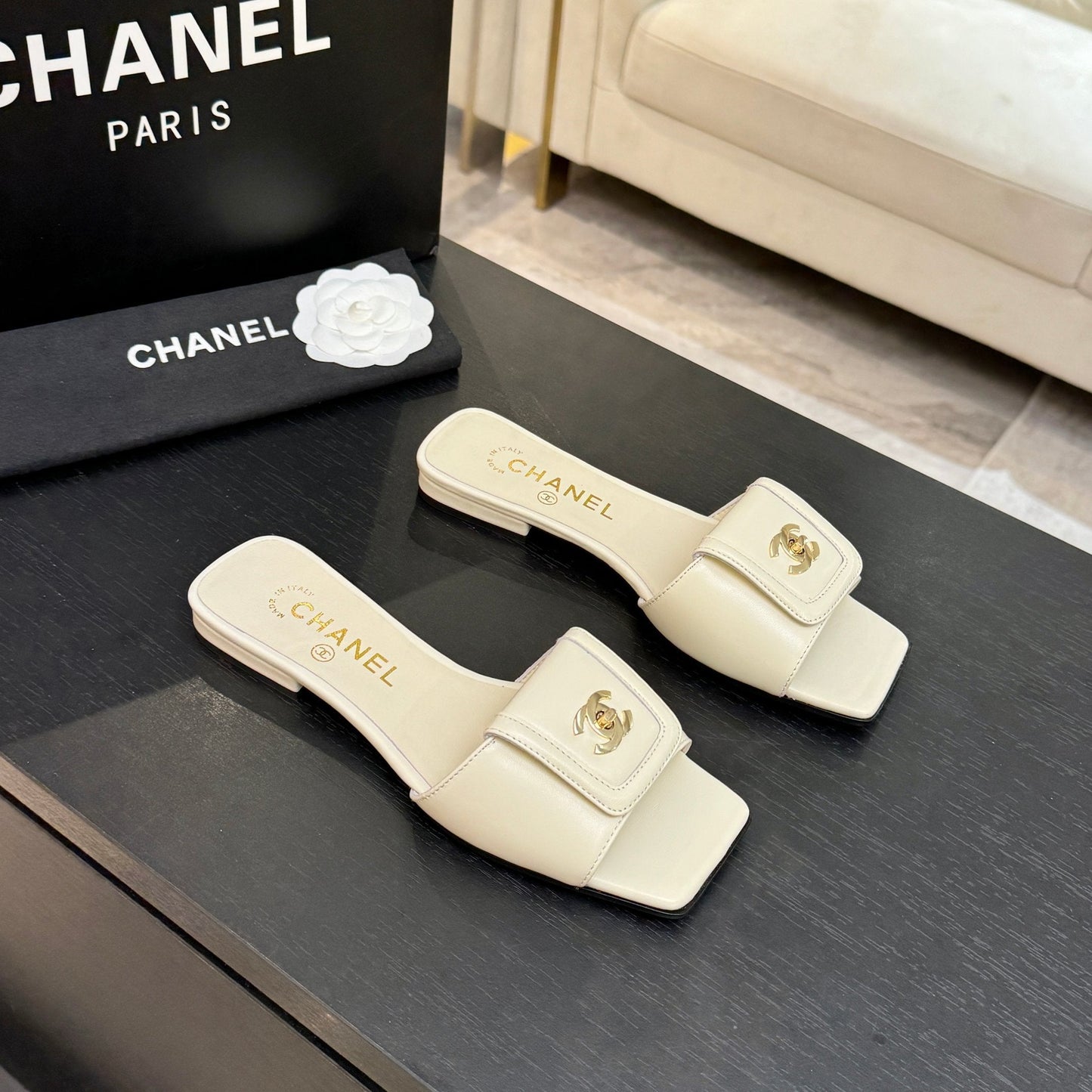 Chanel 2026  Double C Buckle Square Toe Slipper White Lambskin 673031