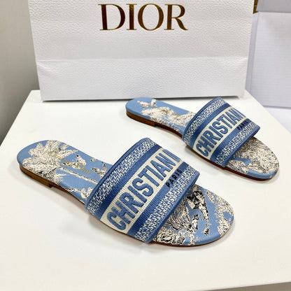 CD 26s Embroidered Sandals Blue Beige Canvas Leather 683014