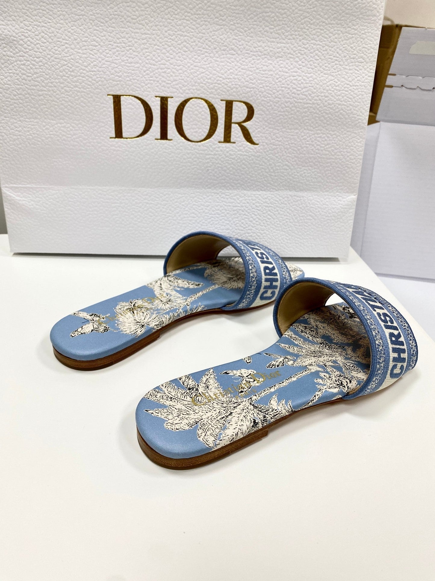 CD 26s Embroidered Sandals Blue Beige Canvas Leather 683014
