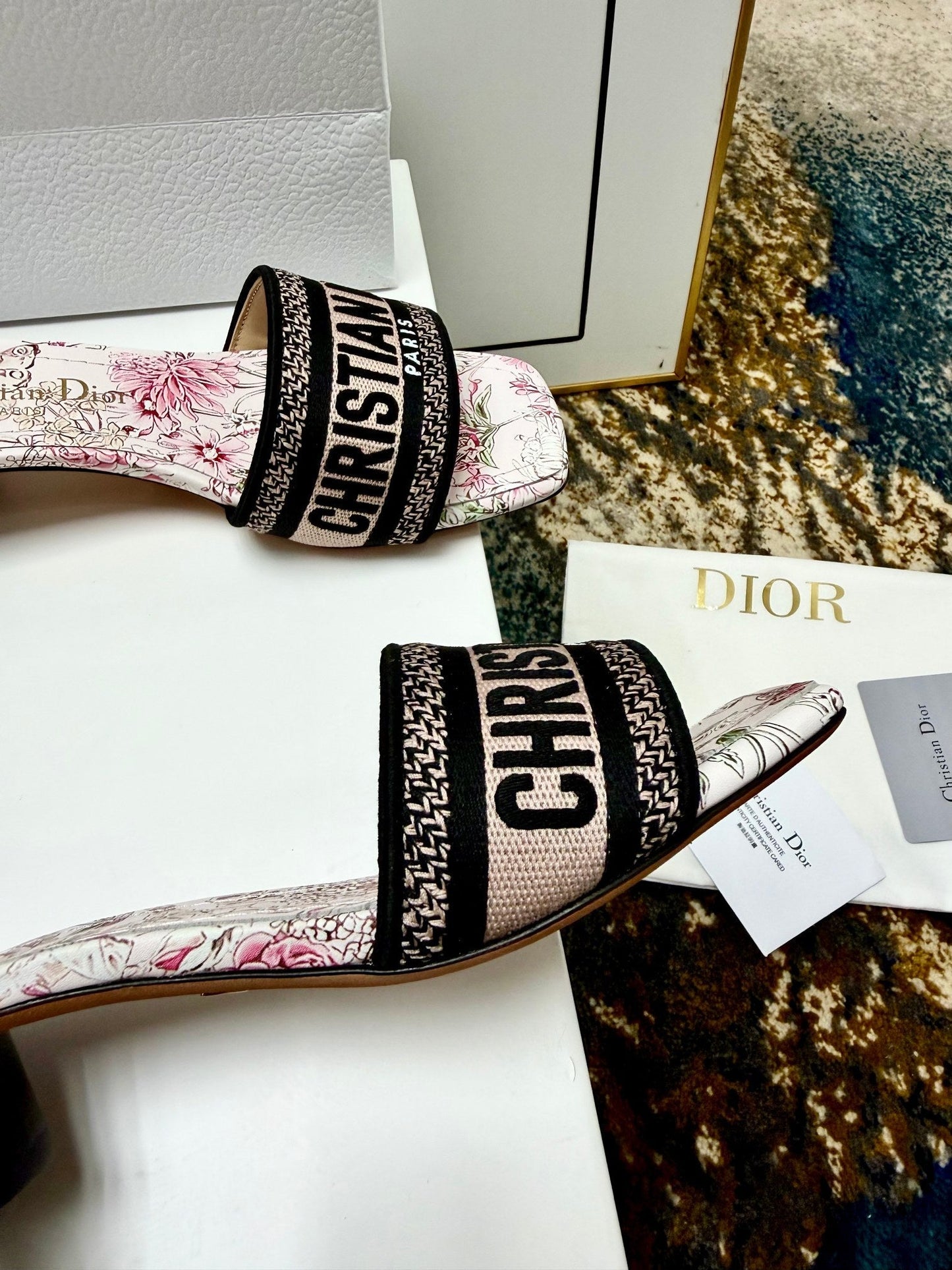 CD 26s Embroidered Sandals Light Pink Black Canvas Leather 683010