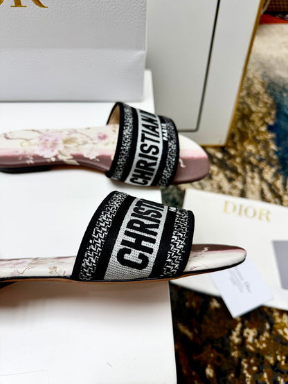 CD 26s Embroidered Sandals Black White Burgundy Canvas Leather 683021