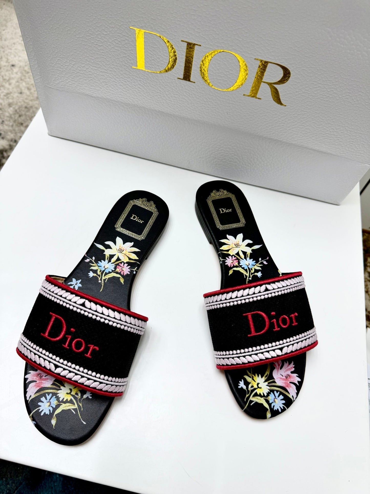 CD 26s Floral Embroidered Sandals Black Canvas 683030