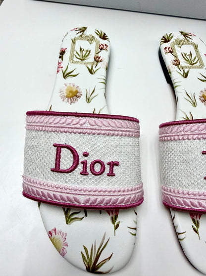 CD 26s Floral Embroidered Sandals White Pink Canvas 683033