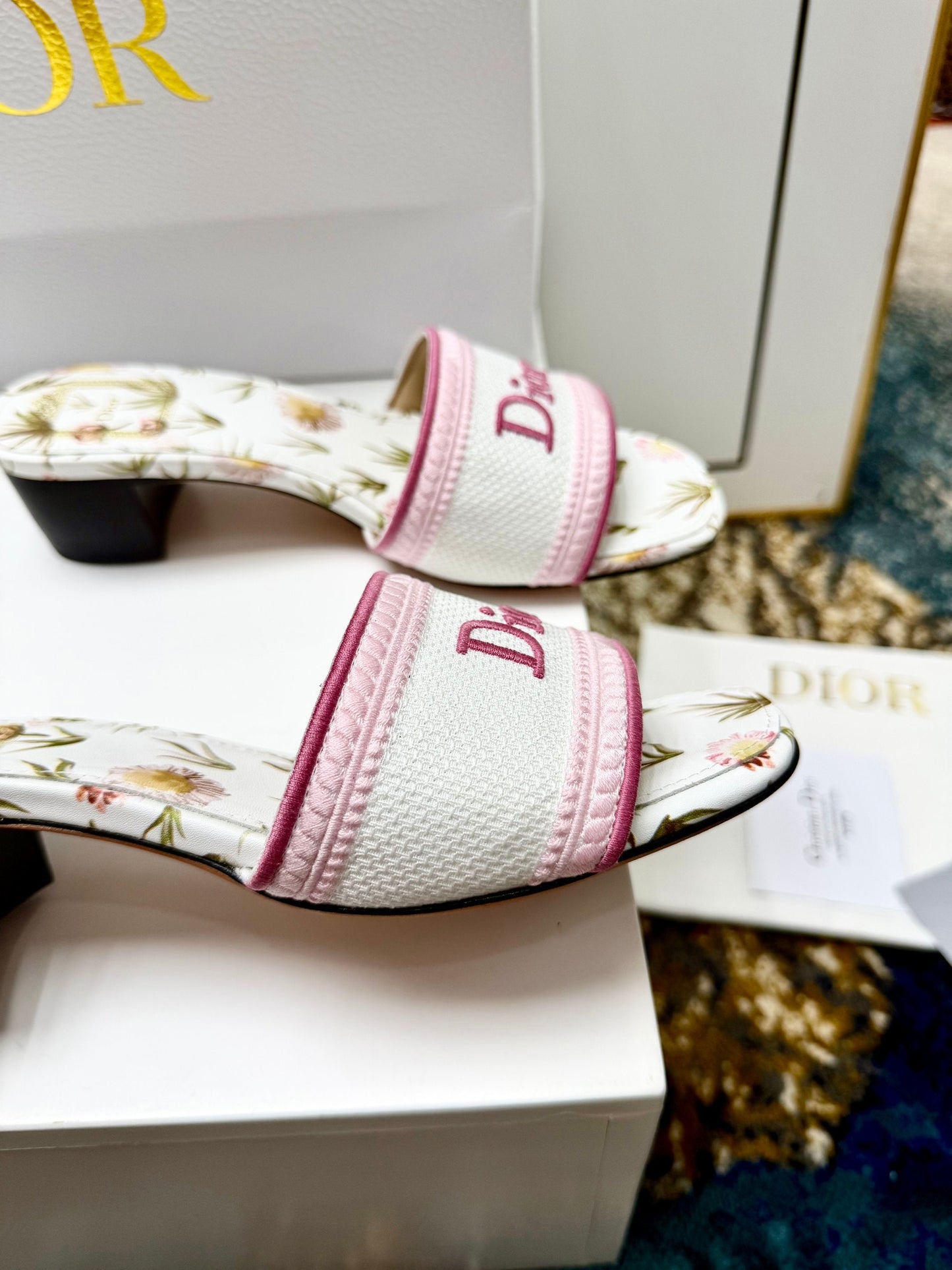 CD 26s Floral Embroidered Sandals White Pink Canvas 683033