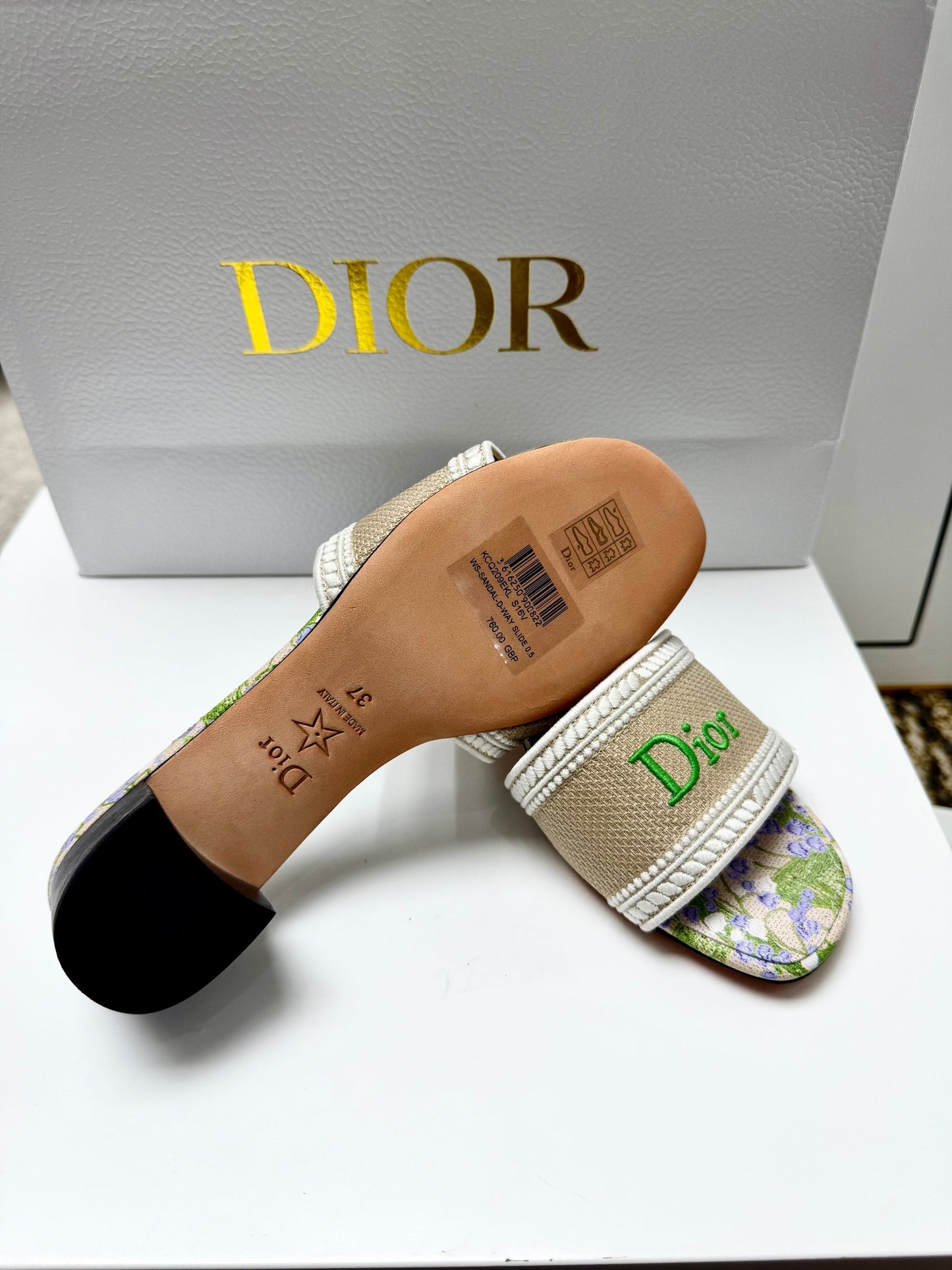 CD 26s Floral Embroidered Sandals Green Beige Canvas 683035