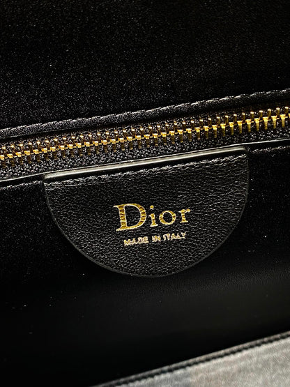 Dior 2026 Diorly Bag 31.5cm Black Flat Cannage Calfskin 286592