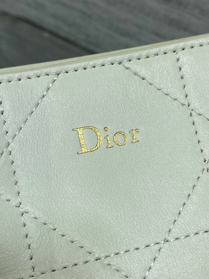 Dior 2026 Trianon Bag 21cm White Lambskin 286606