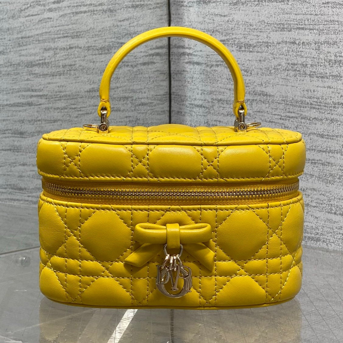 Dior 2026 Vanity Bag 17.5cm Yellow Cannage Lambskin 286426