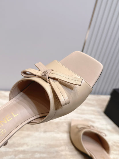 Chanel 2026 Bow Mule 45mm Calfskin 899005