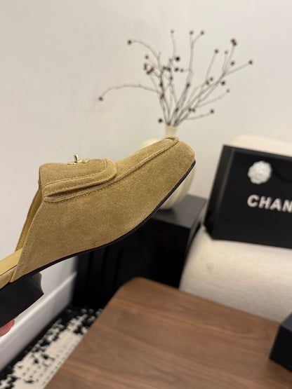Chanel 2026 Double C Buckle Square Toe Mule 857282