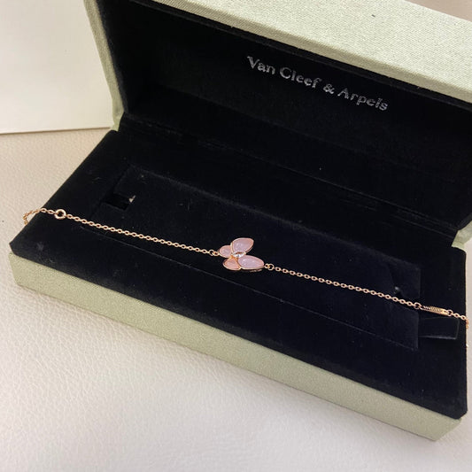 VCA Butterfly Pink Mop Pink Gold 1 Motifs Bracelet